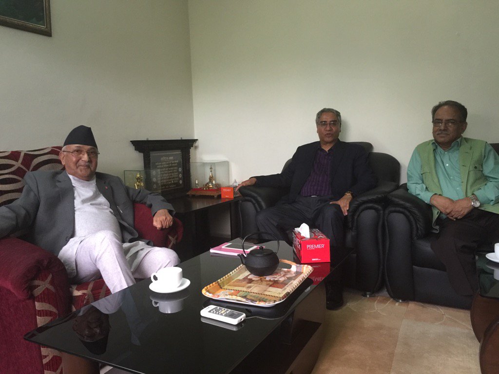 जनतासँग माफी माग्दै नेतृत्व हस्तान्तरण गर्न दलहरुलाई नागरिक अगुवाहरूको आह्वान